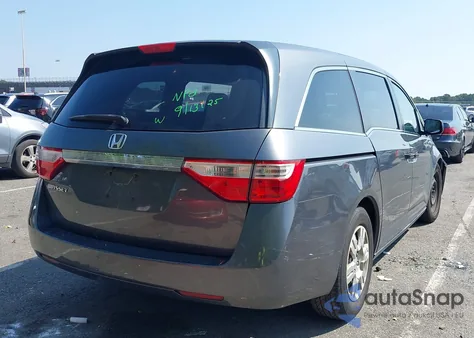 2013 Honda Odyssey Lx from USA, damaged, VIN 5FNRL5H25DB032192